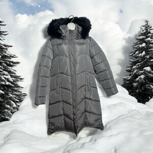 Big Chill Womens Faux Memory Chevron Quilted Maxi Coat with Faux Fur Hood